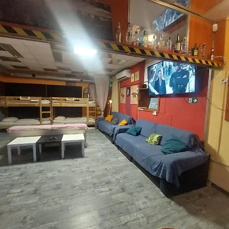 شقة Whole Basement Former Pub2 For Stag Do, Men's Cave